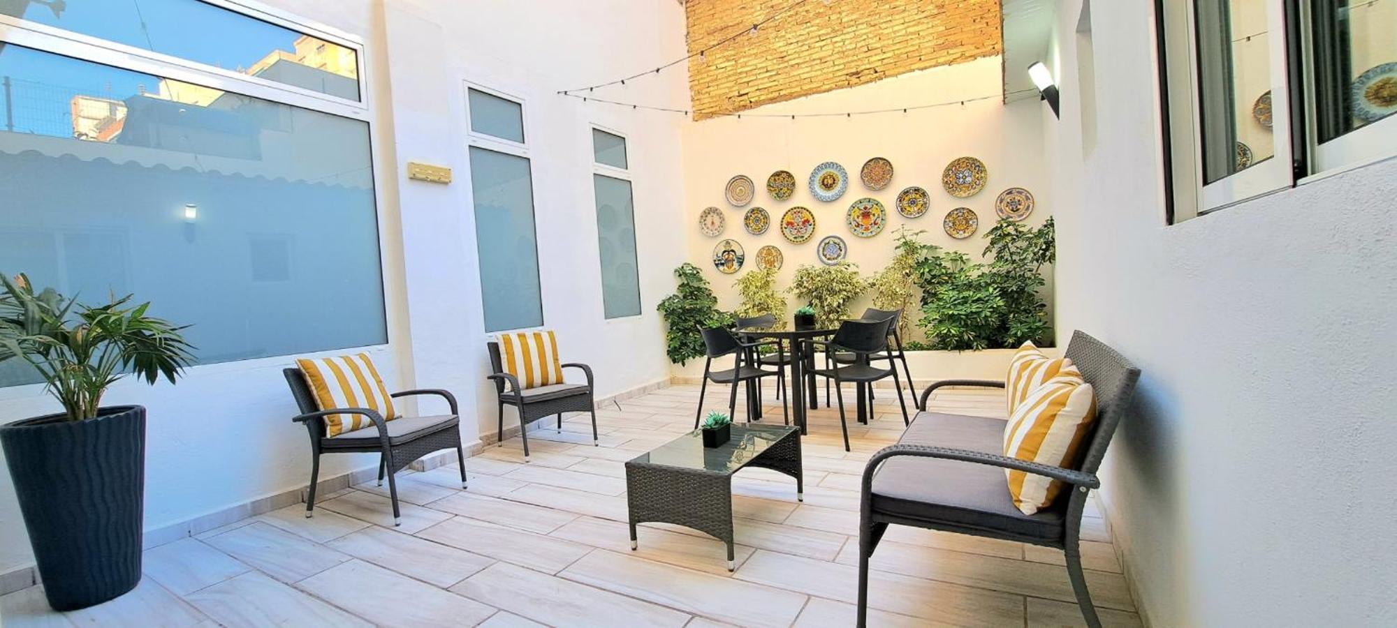 Apartamento New! Renovated, Centrally Located, Private Entrance, Terrace Valencia Exterior foto